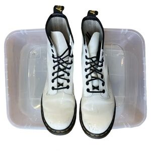 Dr. Martens 1460 Patent Leather boots